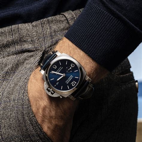 The Panerai Luminor Marina 44mm PAM01313 Watch Review.